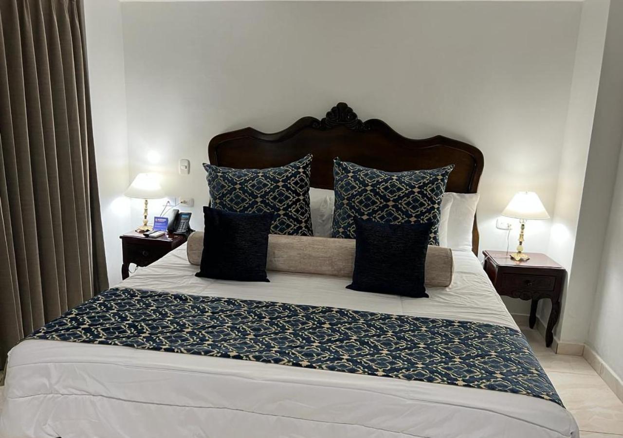Dorado Plaza Calle Del Arsenal 3* Cartagena (Kolumbien)